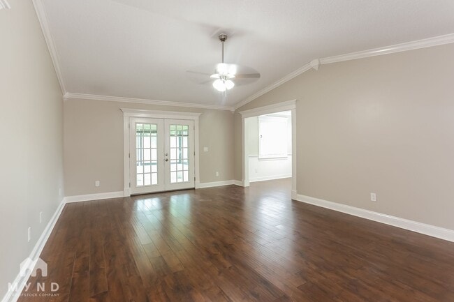 Foto del edificio - 633 Radnor Ln