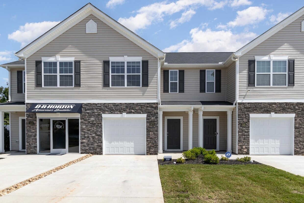 Primary Photo - 5210 Henley Ridge Drive