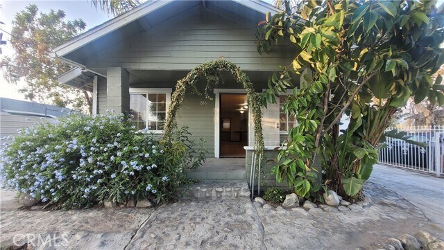 Foto del edificio - 1336 Oak St