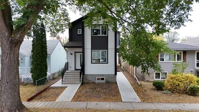 Building Photo - 11635-11688 88 St