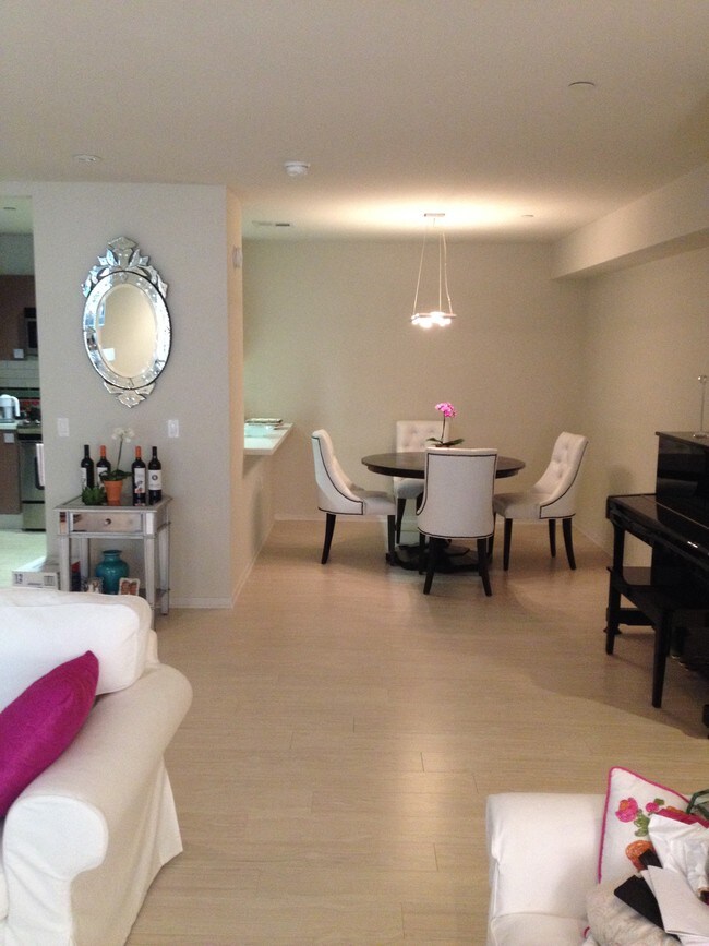 1600 S Westgate Ave Unit 201, Los Angeles, CA 90025 Condo for Rent in Los Angeles, CA