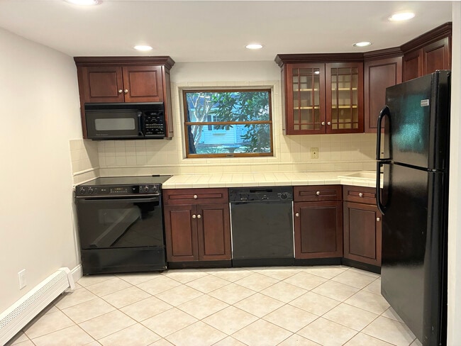 Kitchen - 6 Charleston Dr