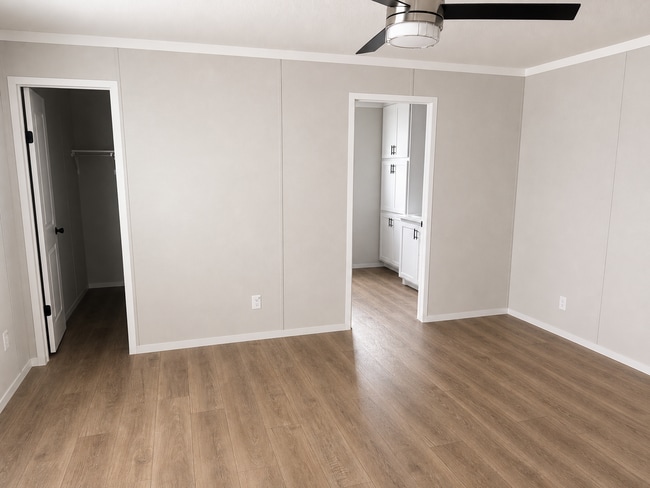Building Photo - 707 Rd 5819