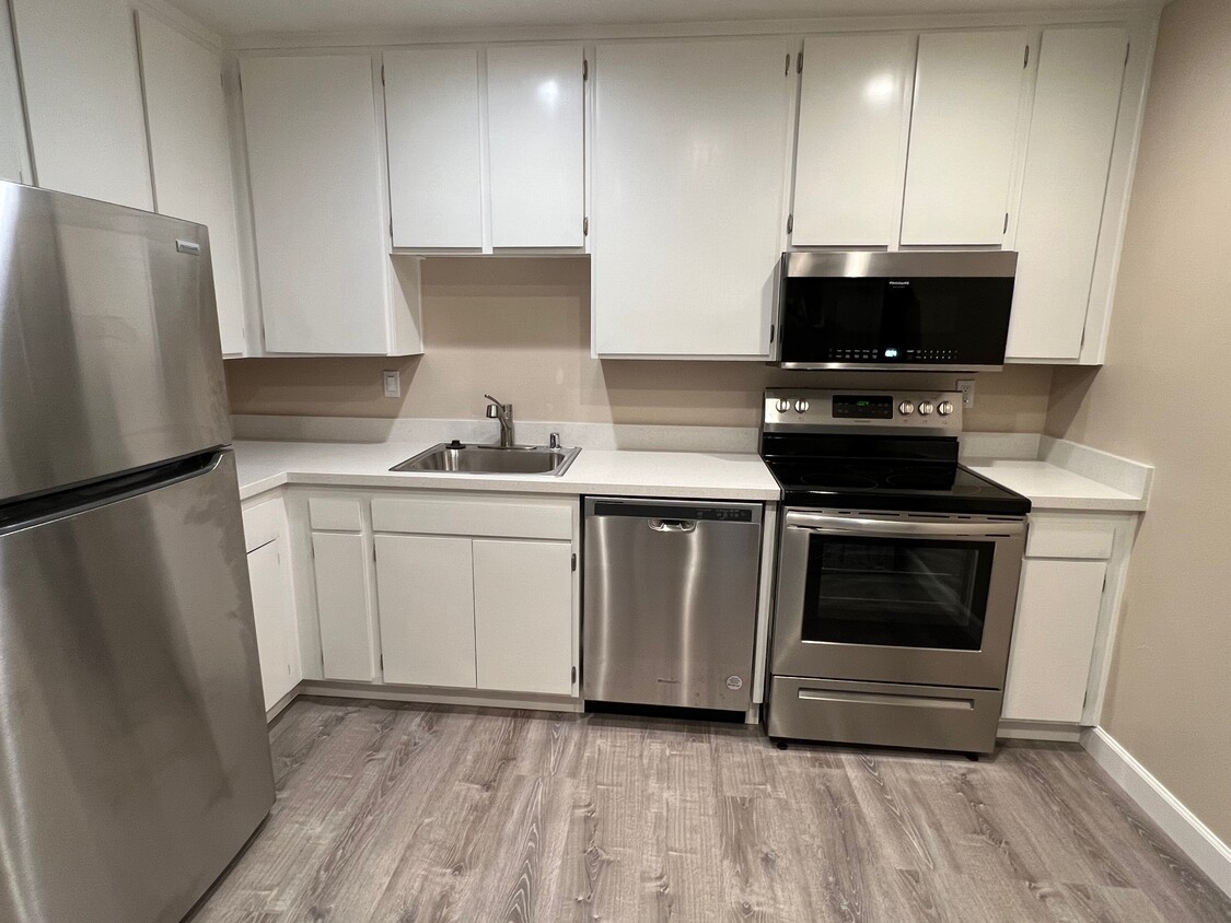 Foto principal - 548 Boynton Avenue