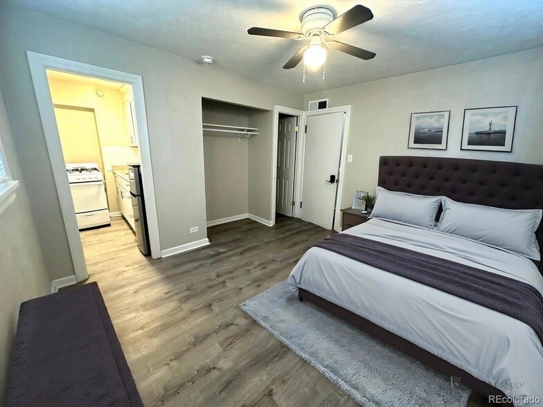 Foto principal - 3700 S Lincoln St