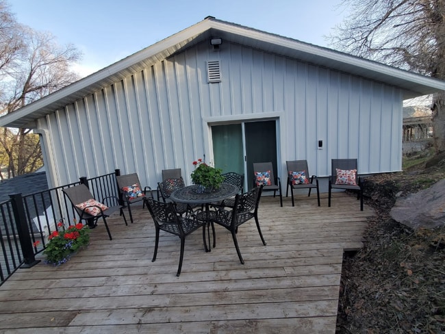 Building Photo - 220 N Rapid Creek Rd