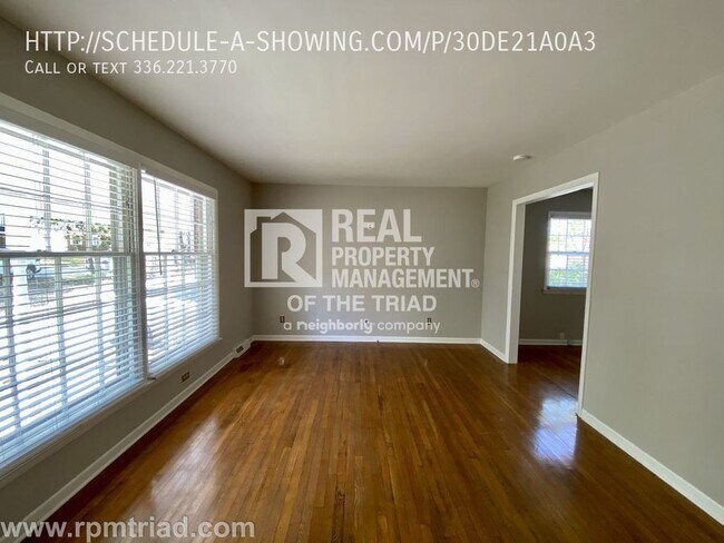 Foto del edificio - Spacious & updated 4BR/2.5BA Home in Green...