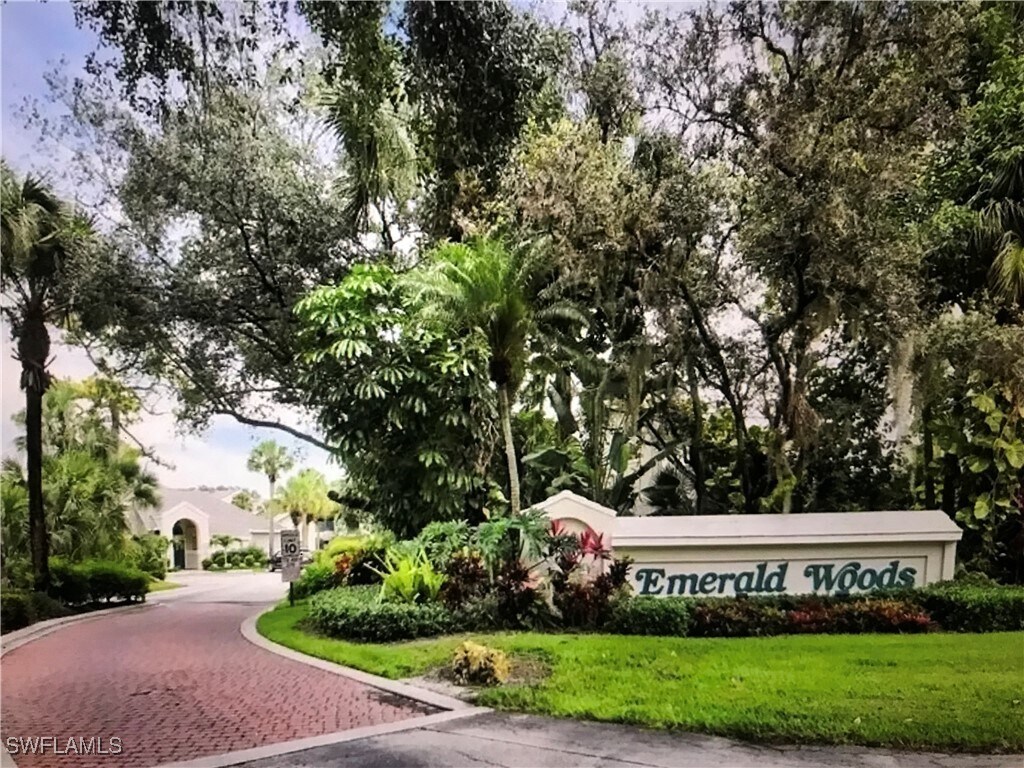 Foto del edificio - 79 Emerald Woods Dr