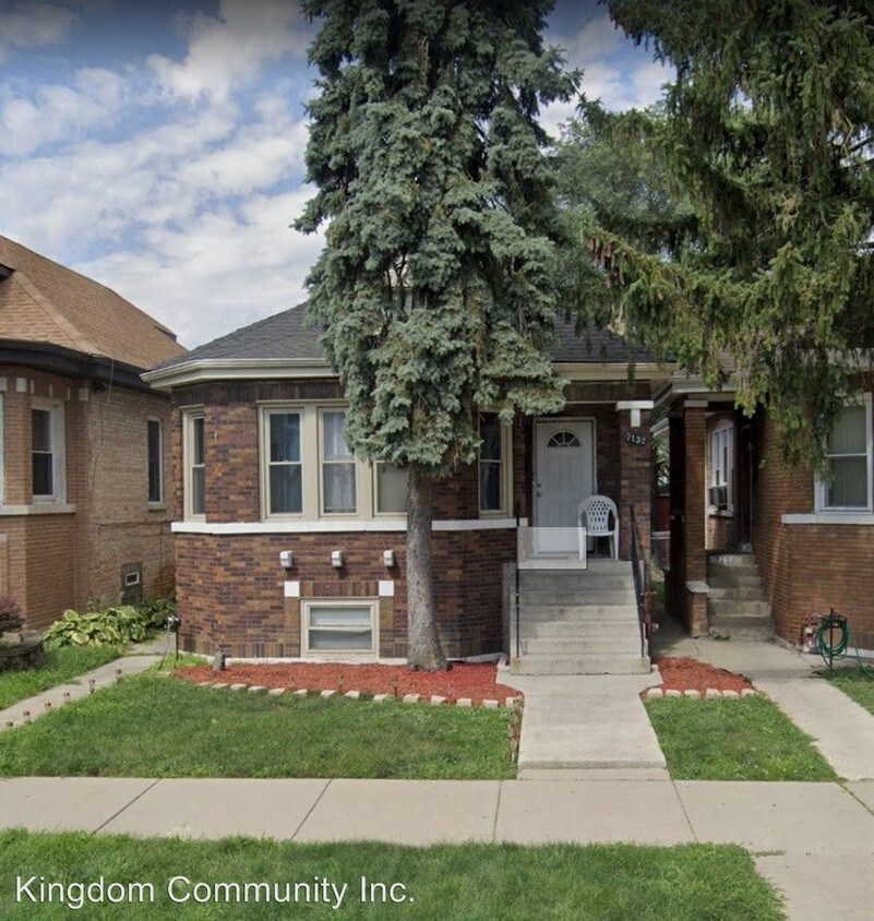 Primary Photo - 5 br, 2 bath House - 7132 S. Rockwell House