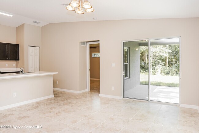 Building Photo - 418 La Croix Rd SW