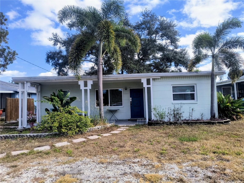 Photo - 5457 59th St N (Saint Petersburg, FL)