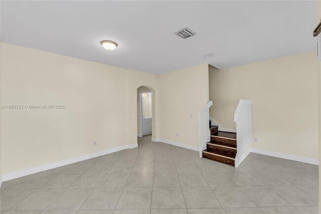 Foto del edificio - 4292 SW 156th Ave