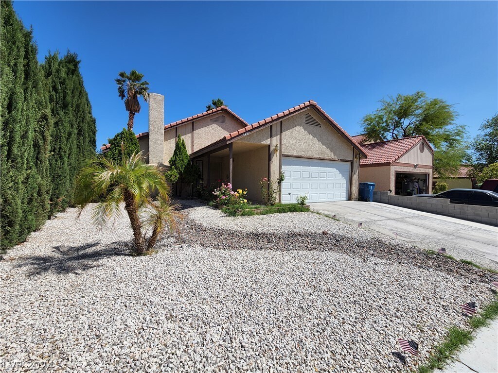 Foto principal - 5436 Liverpool Rd