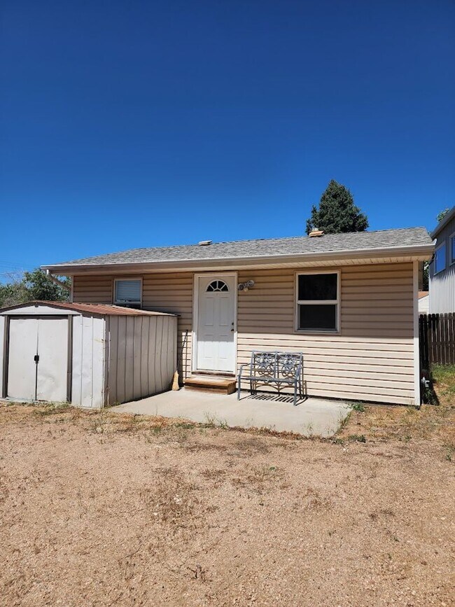 Building Photo - Long Realty & Property Management - Quaint...