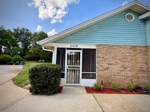 Building Photo - 2410 S Glen Eagles Dr