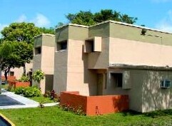 Foto principal - Coconut Grove Homes