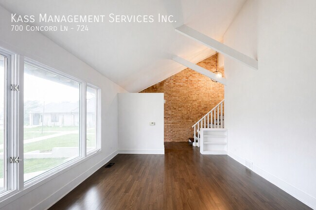 Foto del edificio - 700 Concord Ln