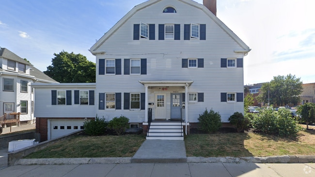 Building Photo - 34 Bentley St