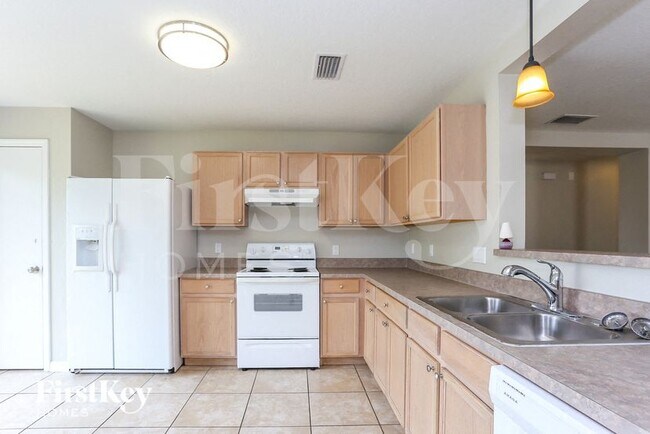 Foto del edificio - 2610 Whitewood Rd