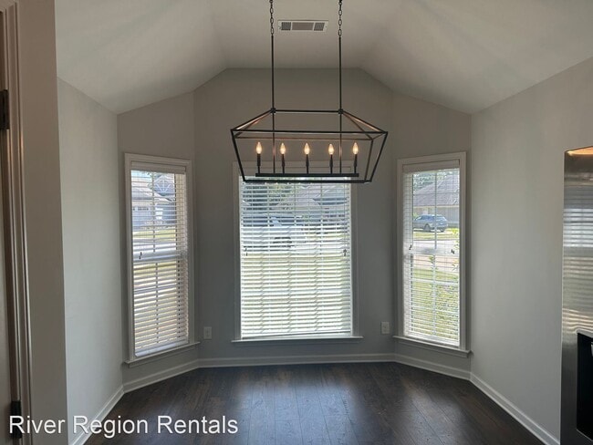 Building Photo - 3 br, 2 bath House - 9127 White Poplar Circle