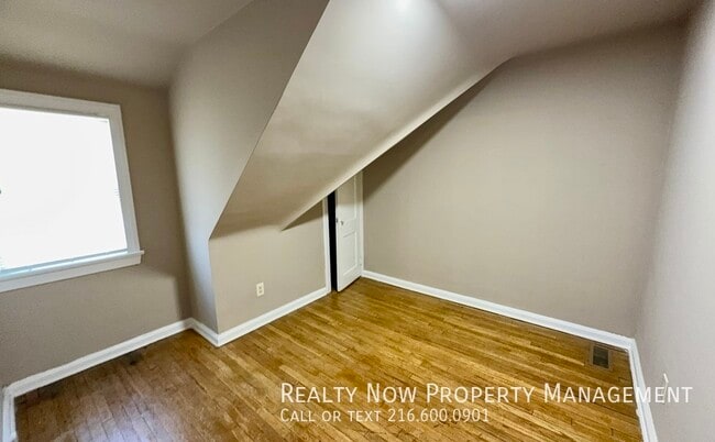 Building Photo - 19627 Winslow Rd