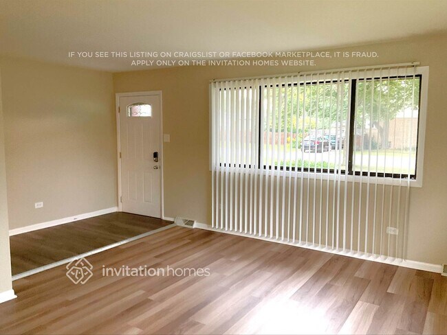 Foto del edificio - 17342 Odell Ave