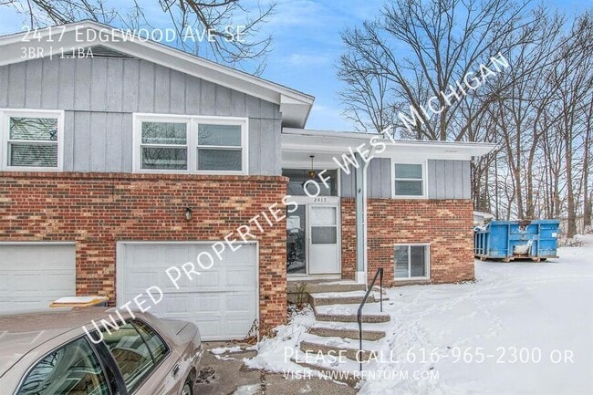 Building Photo - 2417 Edgewood Ave SE