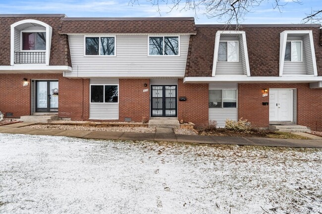 Building Photo - 638 S Youngfield Ct