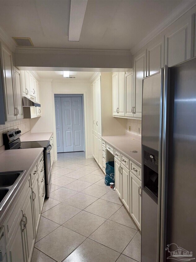 Foto del edificio - 3845 Belle Meade Ct