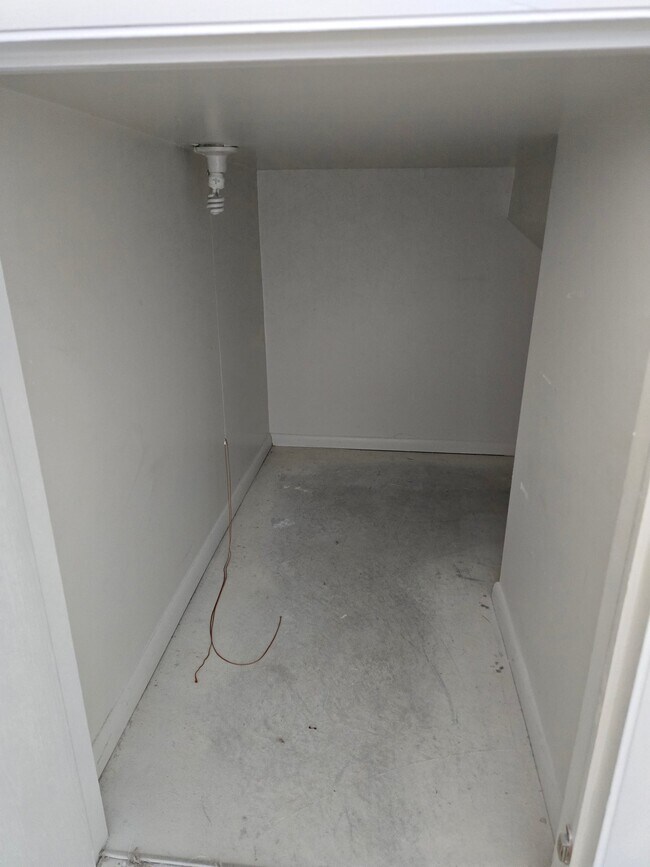 Foto del edificio - 941 4550 S