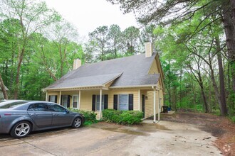 Building Photo - 2202 Anthony Dr