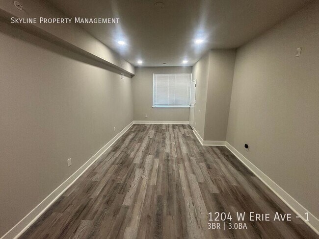Photo - 1204 W Erie Ave Apartment