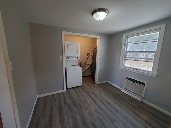 Foto del edificio - 2 Bedroom House  in Silvis