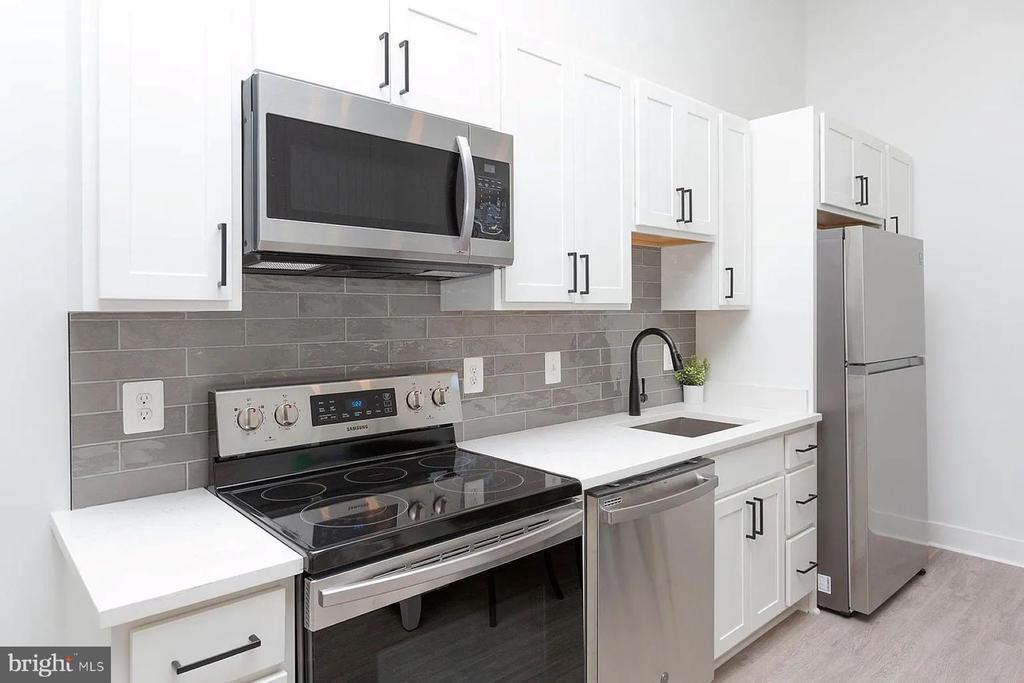 Foto principal - 211 St Paul St