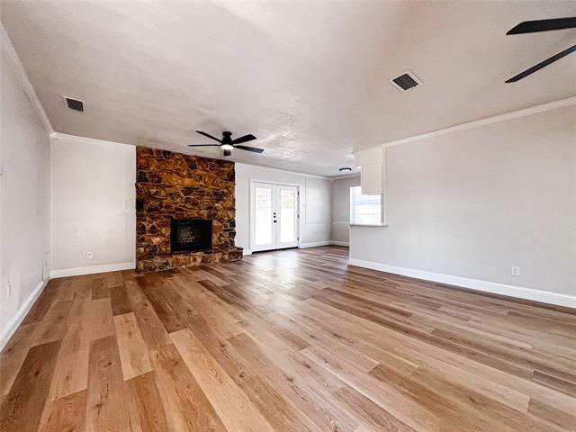 Building Photo - 8945 Flicker Ln