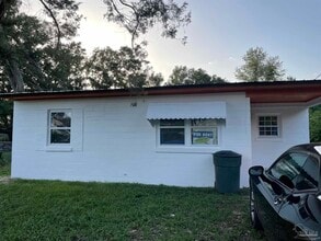 Building Photo - 13 Baggett Ct