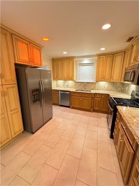 Foto del edificio - 502 E 66th St