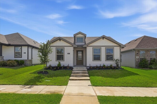 Building Photo - 2821 Bursera Ln