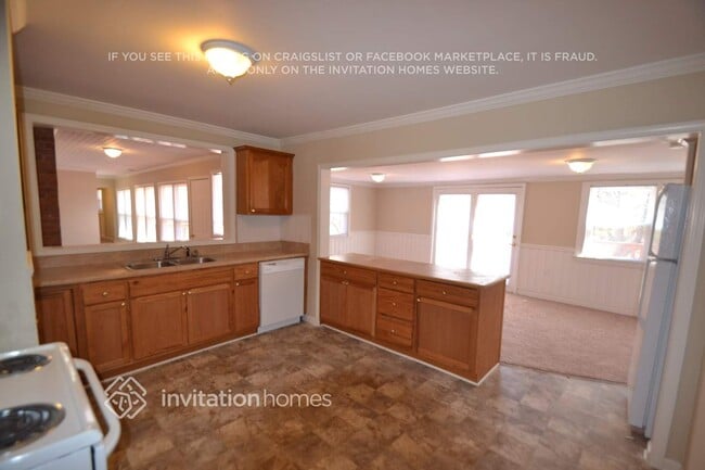 Foto del edificio - 4328 Stokesdale Ave