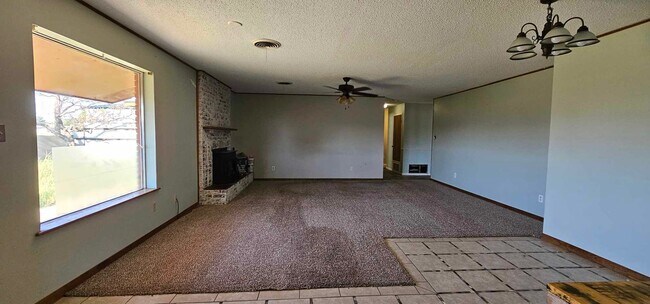 Foto del edificio - Beautiful 3 bedroom, 2 bath home for rent