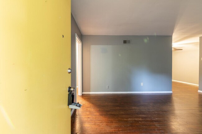 Foto del edificio - 4007 Allison Ave