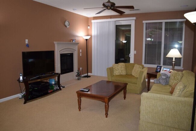 Building Photo - 1470 Alberton Cir