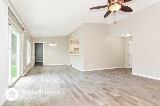 Foto del edificio - 17606 Shadyside Cir