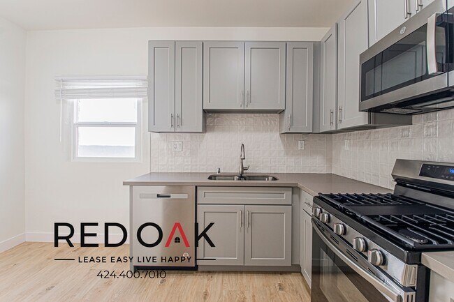 Foto del edificio - 921 S Bonnie Brae St