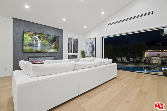 Foto del edificio - 5715 Troost Ave