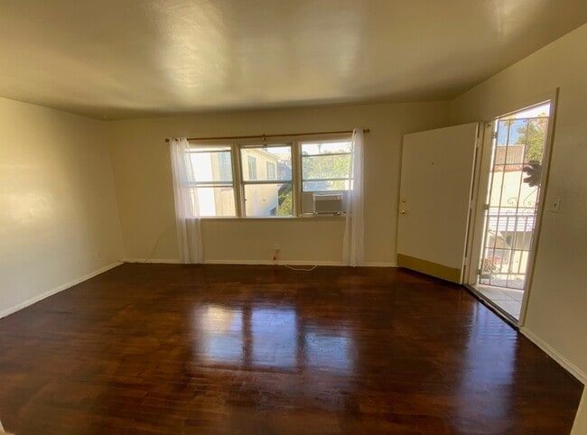 Building Photo - 1226 25th St