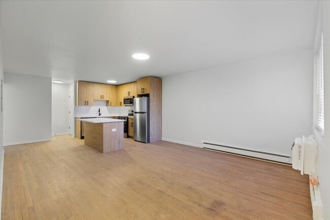 Foto del edificio - 7357 N Winchester Ave