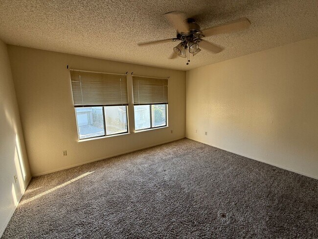Foto del edificio - 2674 Bradford Way
