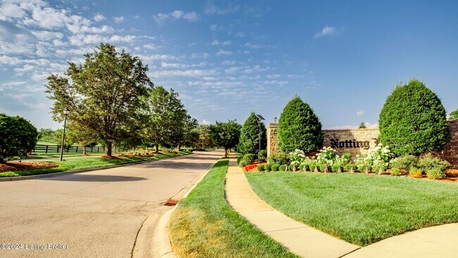 Building Photo - 103 Charmwood Ct