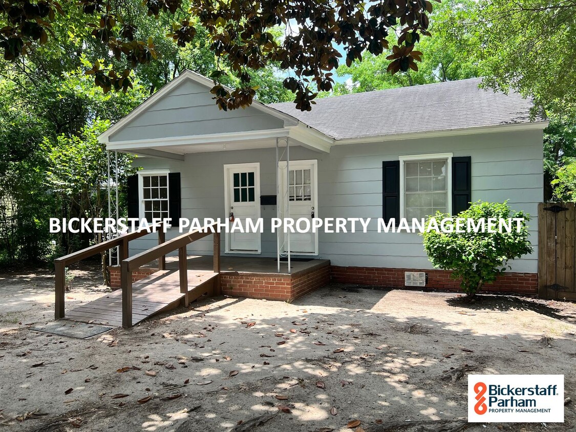 Foto principal - Great Family Home, Located off of Veterans...